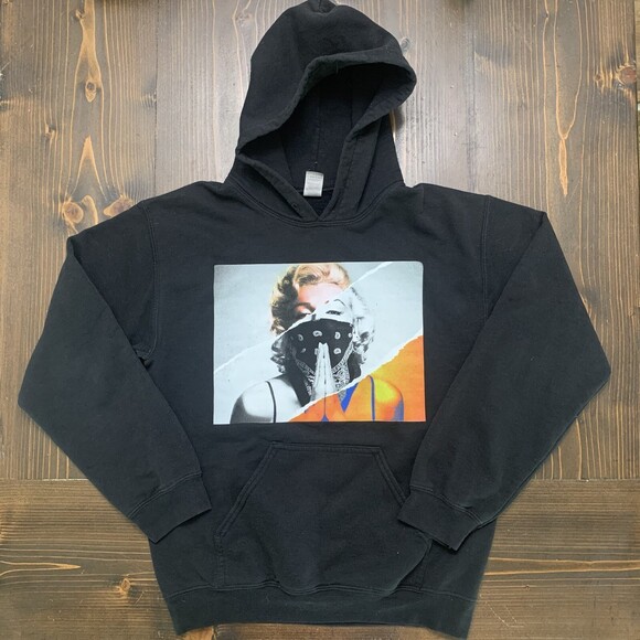 Gildan Tops - Gildan Heavy Black Gangsta Marilyn Monroe Small Pull Over Hoodie Mixed Media